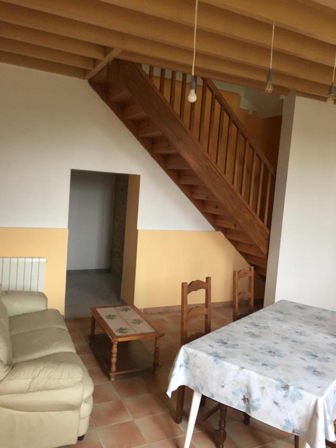 Superbe gîte à la campagne dans le bordelais Saint-Vivien-de-Blaye Exterior foto